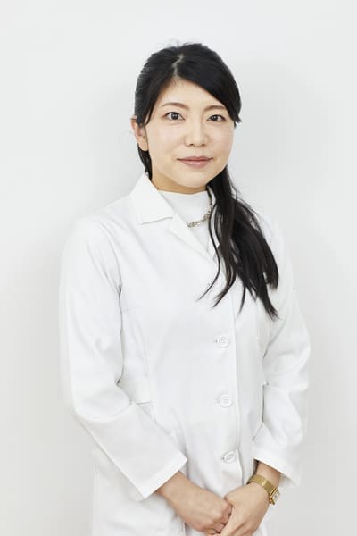 Dr Makiko Miyamoto – Dermatologue à Uccle