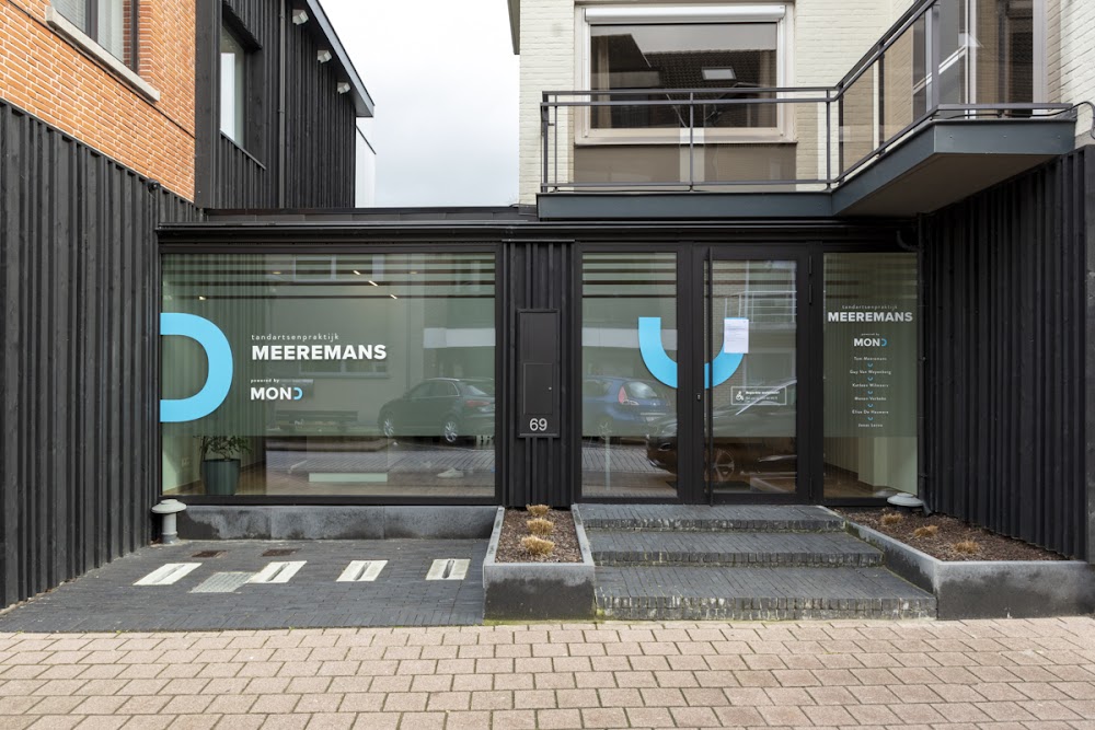 MOND Meeremans