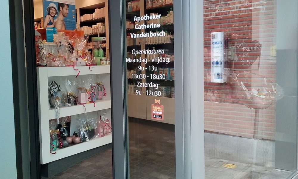 Pharmacy Vandenbosch / Catherine