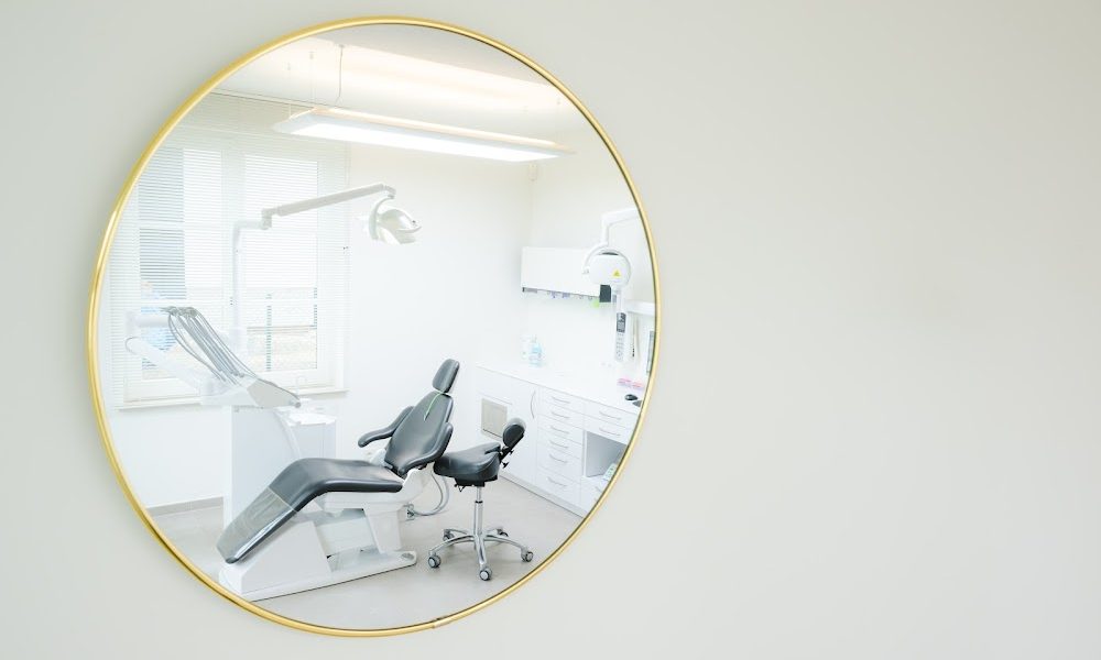 Tandartsenpraktijk Preci-Dental Bertem: Karel Missinne en Liesbeth Verspeek