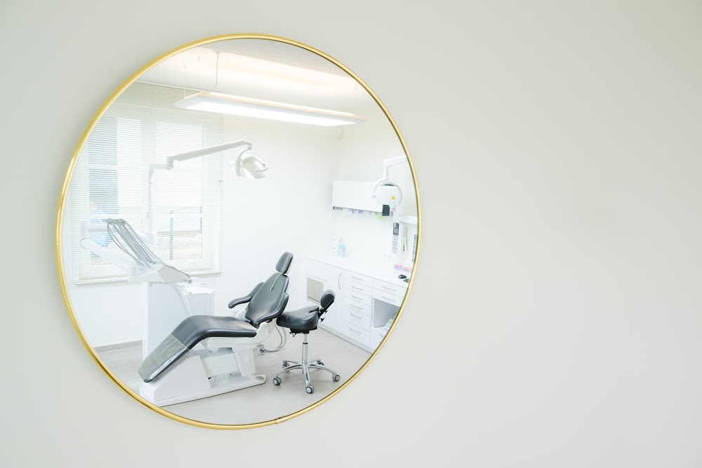 Tandartsenpraktijk Preci-Dental Bertem: Karel Missinne en Liesbeth Verspeek